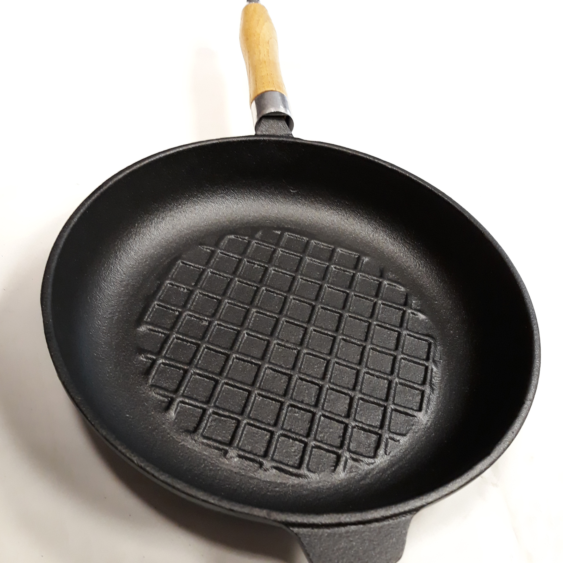 Liatinová panvica 24 | ikotliky.sk